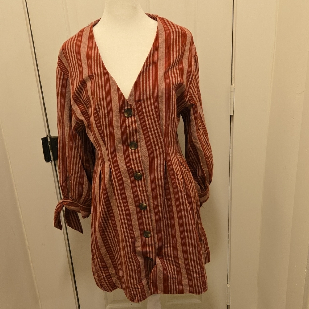 Umgee Red and Tan Long Sleeve Dress Button Up Size Small